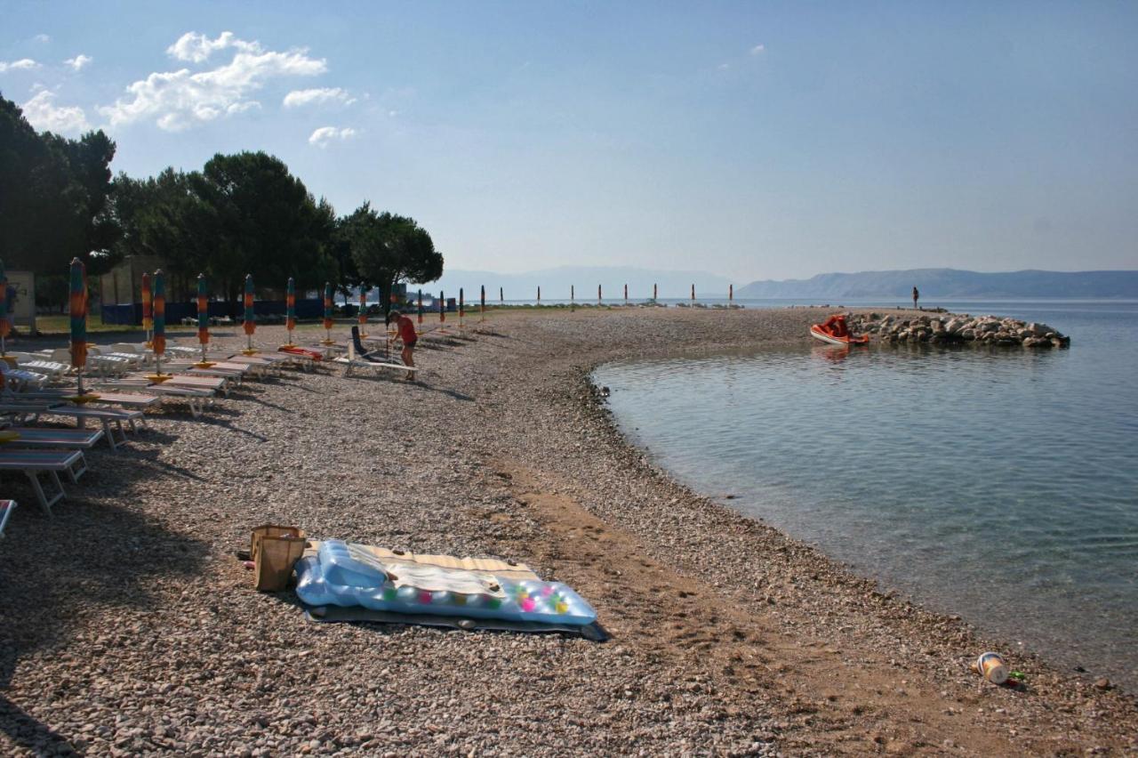 Apartments With A Parking Space Crikvenica - 11307 Esterno foto